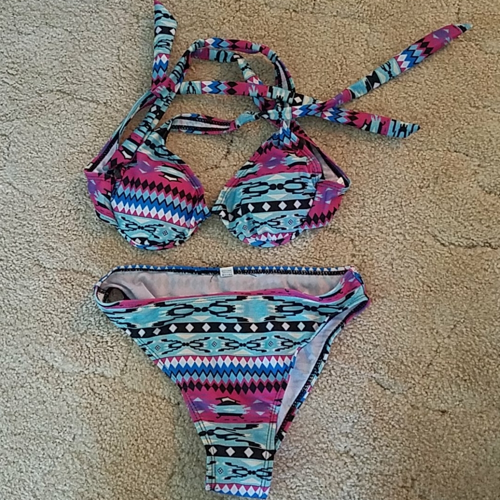 Women's swimsuit